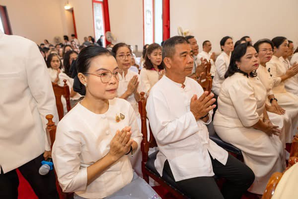 title - ส.ป.ก.พิษณุโลก ร่วมงานพิธีเจริญพระพุทธมนต์ถวายเป็นพระราชกุศลสมเด็จพระบรมไตรโลกนาถ เทิดพระเกียรติพระมหากษัตริย์ผู้ทรงคุณูปการต่อพระพุทธศาสนา